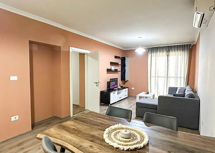 Grand Park 2Br Apartment